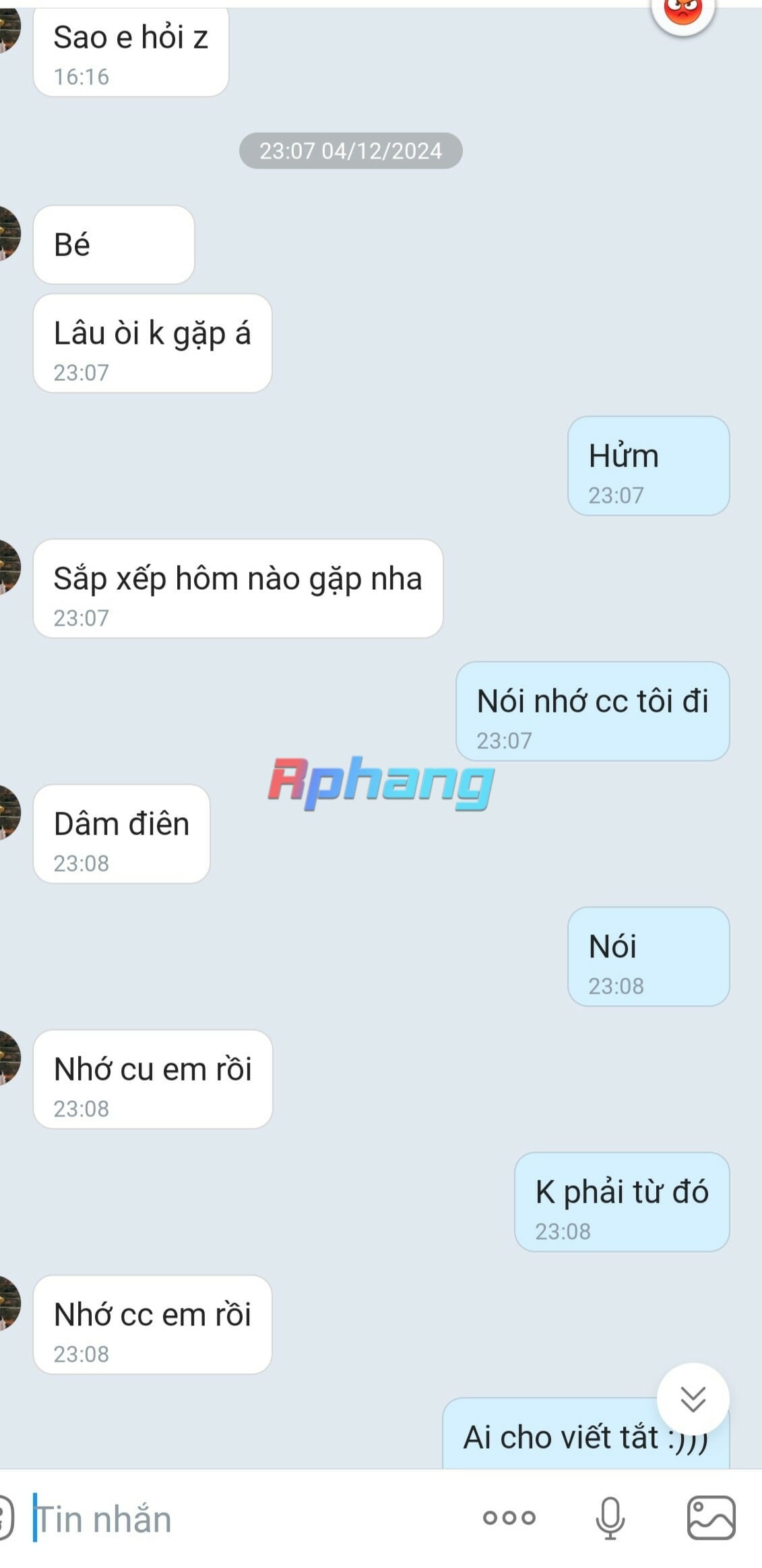 2TIFKW.jpg
