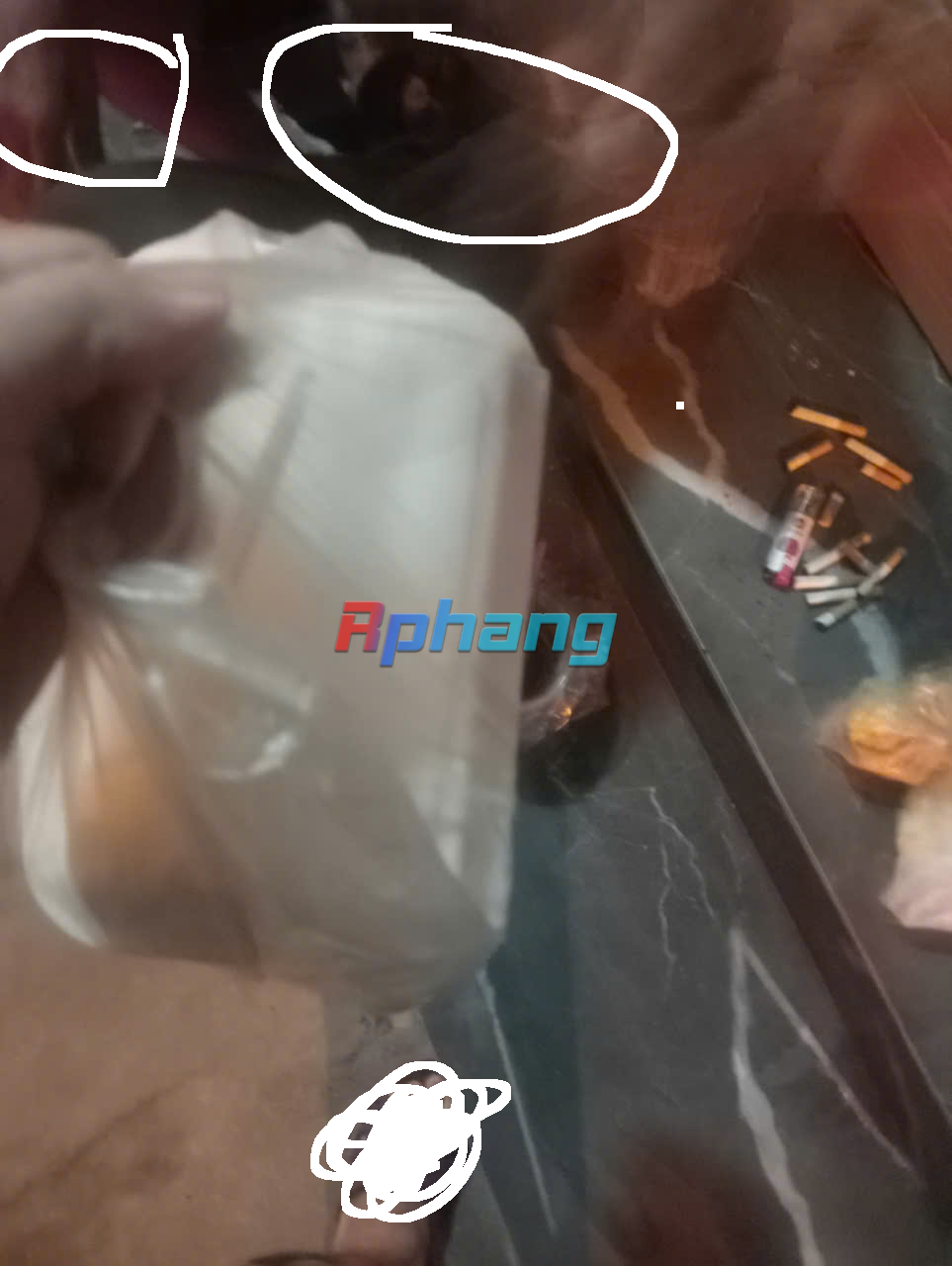 hom nay.png